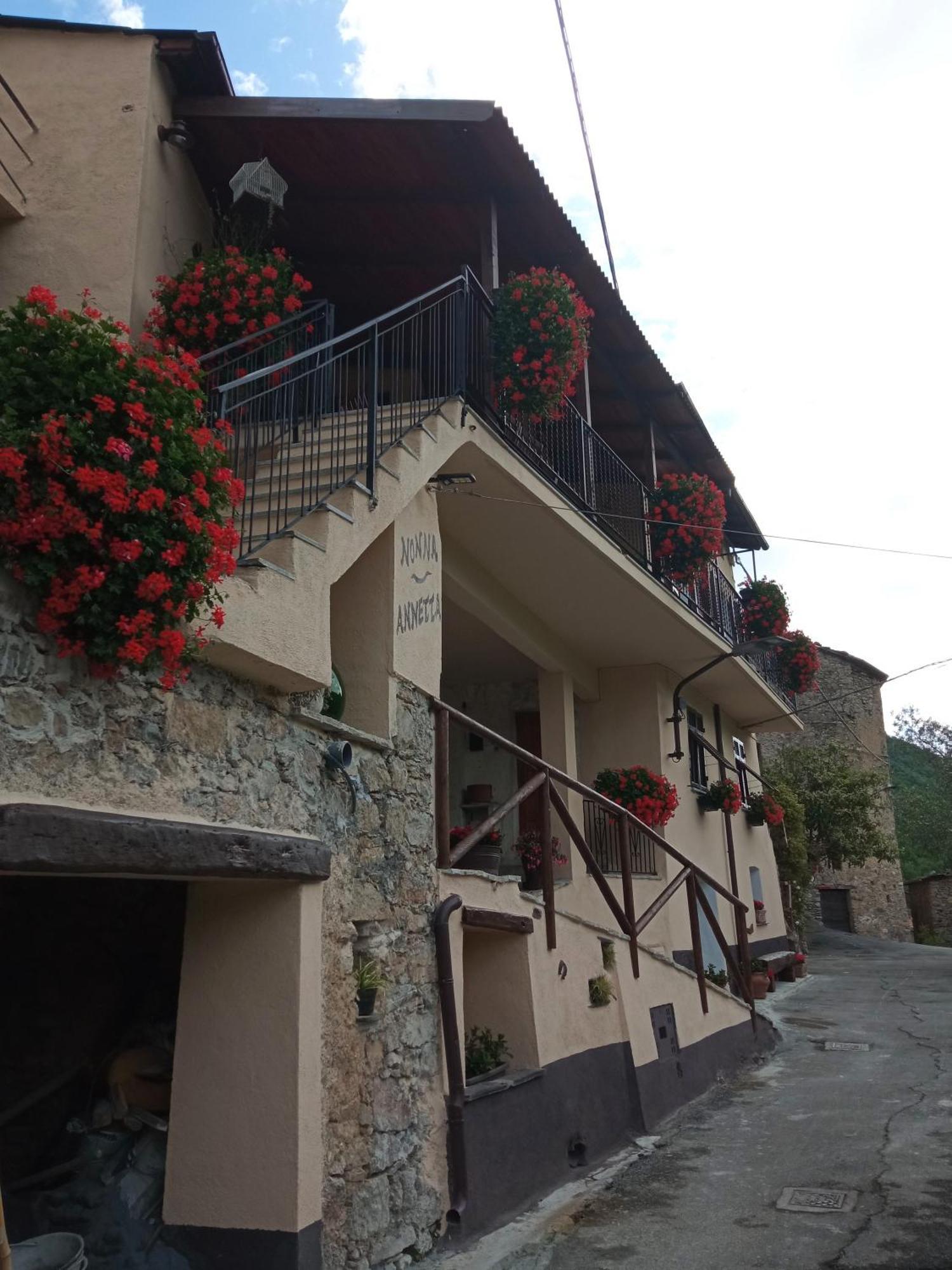 Agriturismo U'Spigu Nonna Annetta Nasino 외부 사진