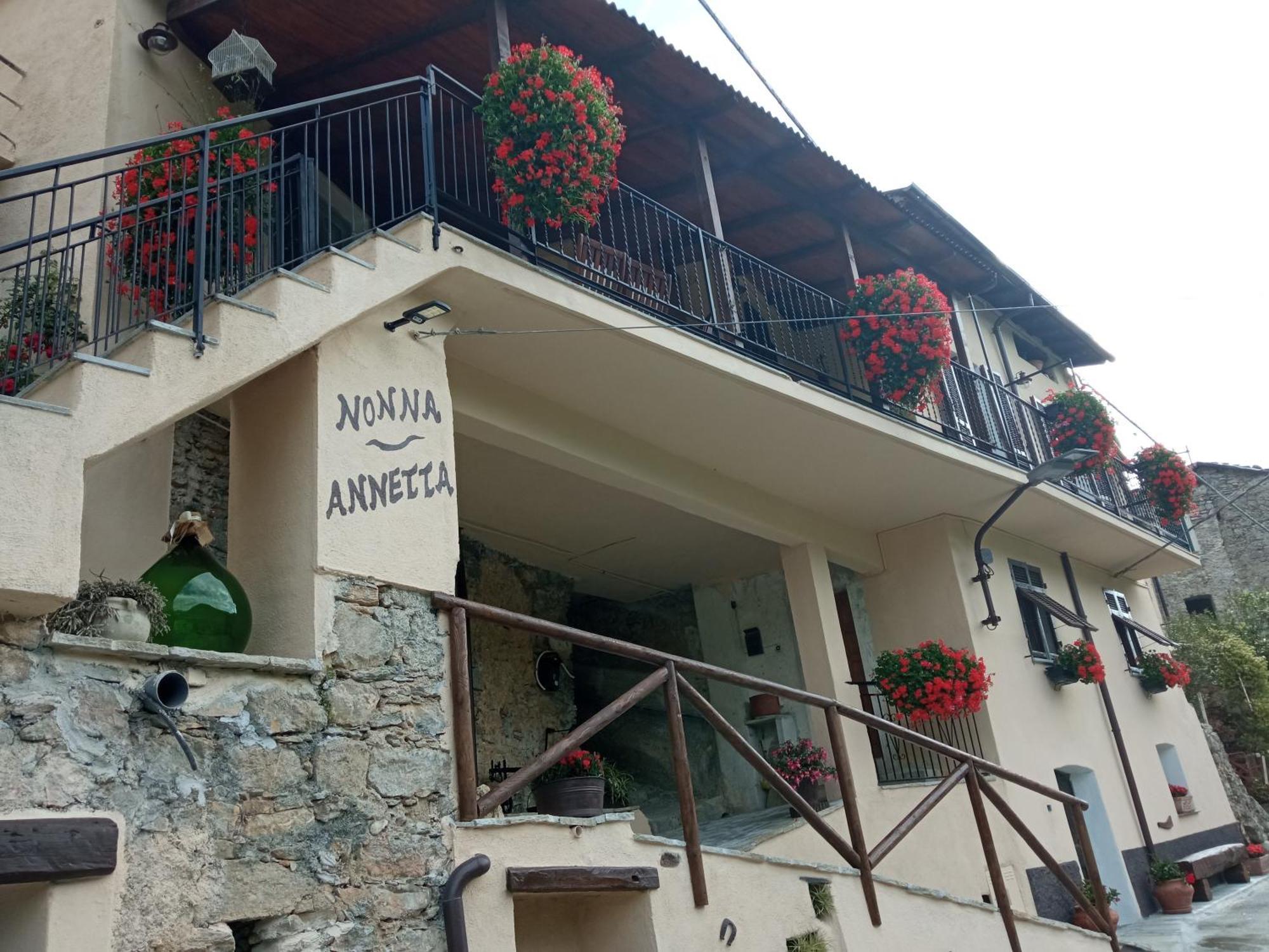 Agriturismo U'Spigu Nonna Annetta Nasino 외부 사진